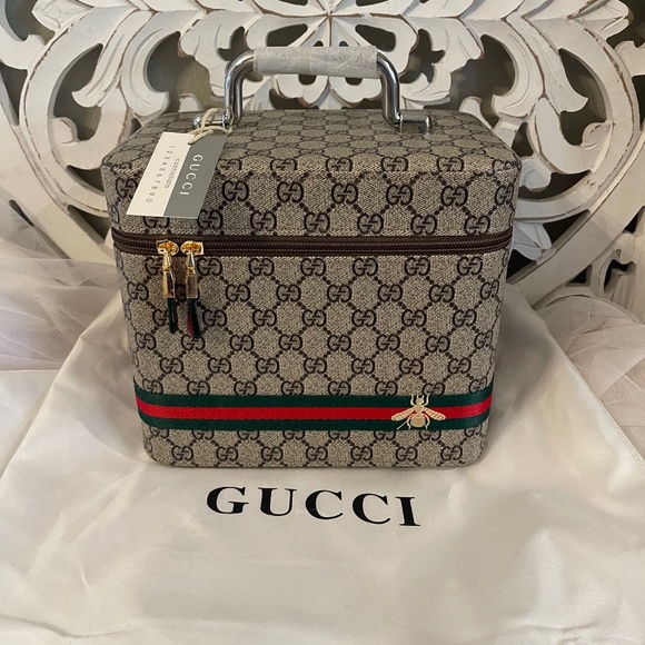 Gucci Handbags - Gucci Ophidia Makeup Vanity Case
